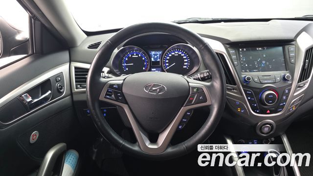Hyundai Veloster 2017 — photo 12