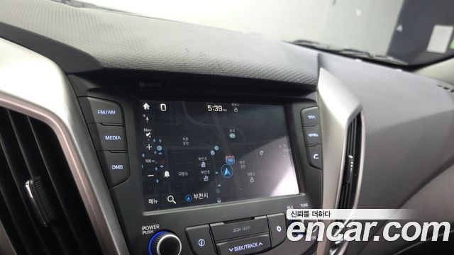 Hyundai Veloster 2017 — photo 14