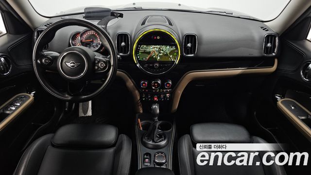Mini Countryman 2019 — photo 7