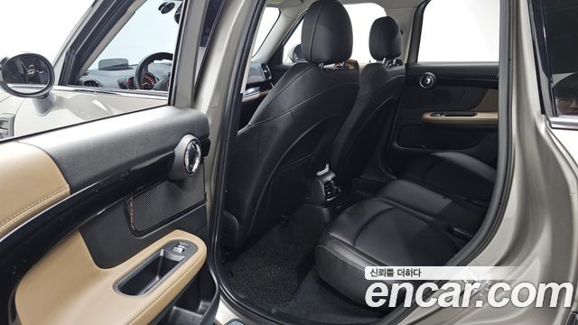 Mini Countryman 2019 — photo 11