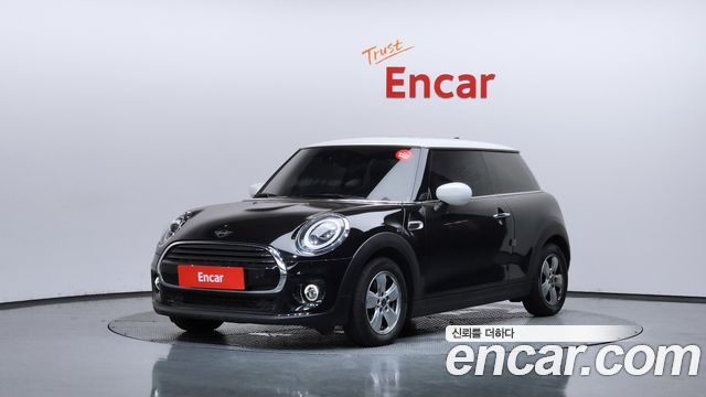 Mini Cooper 2020 — photo 1