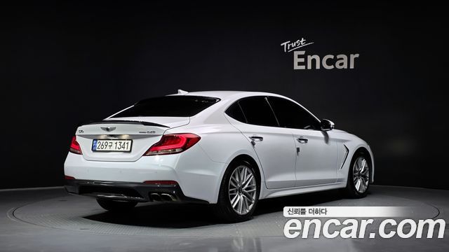Genesis G70 2019 — photo 2