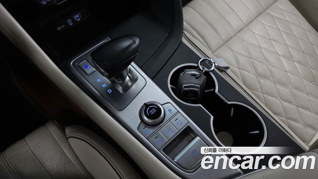 Genesis G70 2019 — photo 9