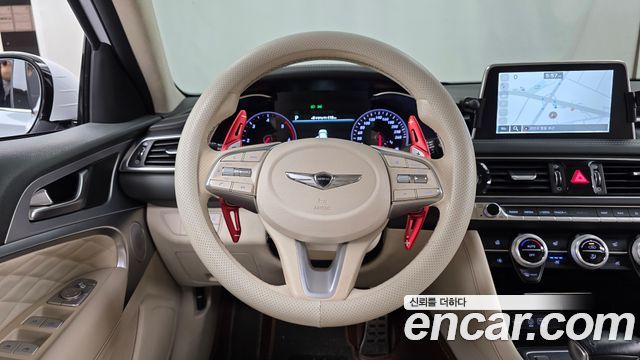 Genesis G70 2019 — photo 12
