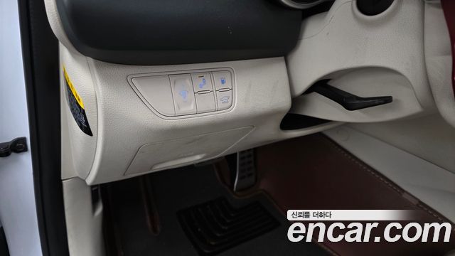 Genesis G70 2019 — photo 17