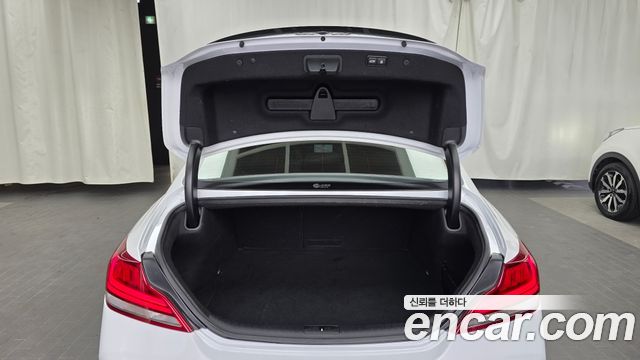 Genesis G70 2019 — photo 20