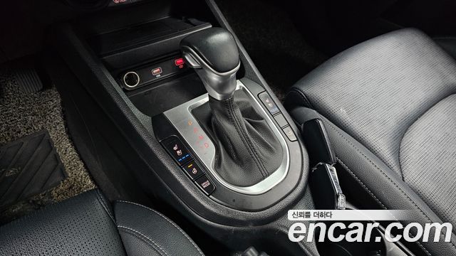 Kia K3 2022 — photo 12
