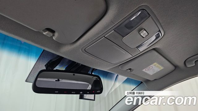 Kia K3 2022 — photo 25