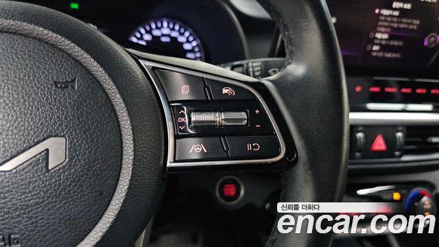 Kia K3 2022 — photo 29