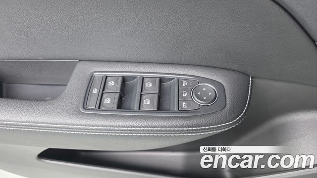 Renault Korea XM3 2023 — photo 17