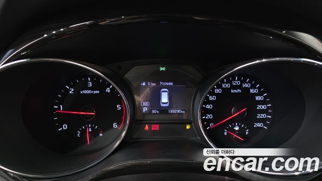 Kia Canival 2019 — photo 11