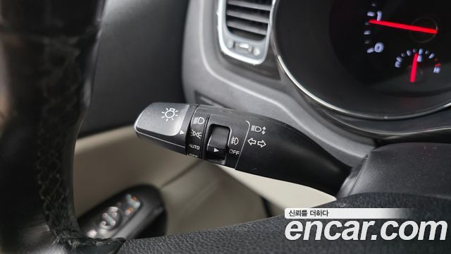 Kia Canival 2019 — photo 27