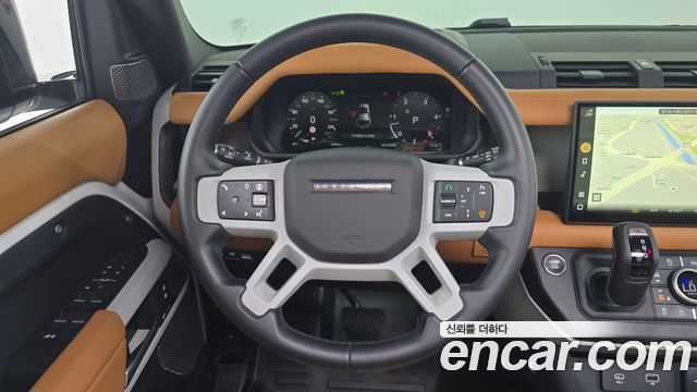 Land Rover Defender 2024 — photo 21