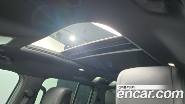 Land Rover Defender 2024 — photo 24