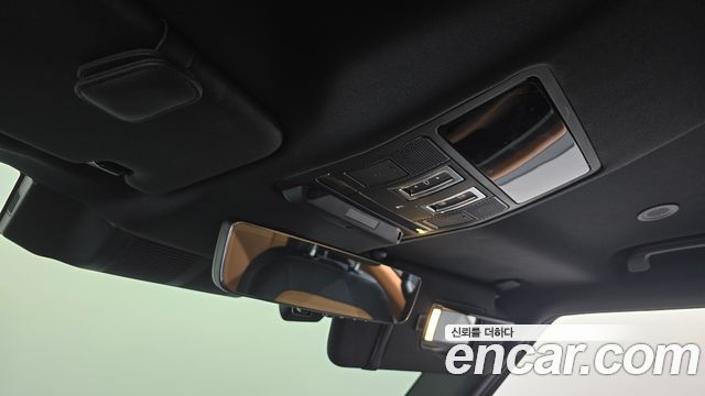 Land Rover Defender 2024 — photo 35