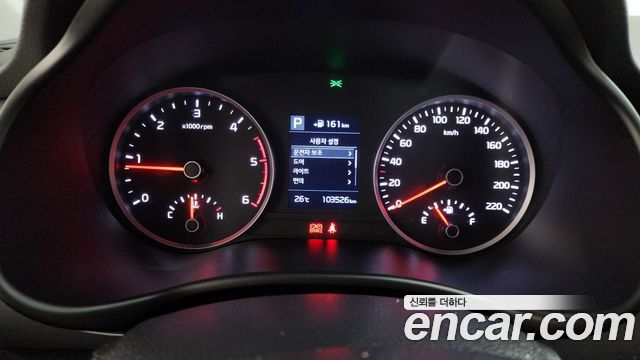 Kia Stonic 2018 — photo 11