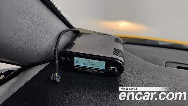 Hyundai Starex 2019 — photo 21