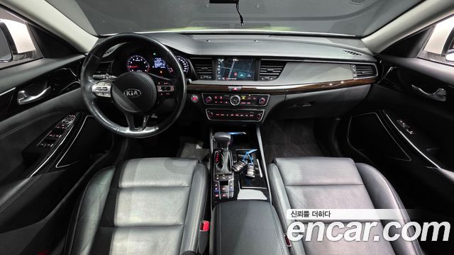 Kia K7 2019 — photo 7