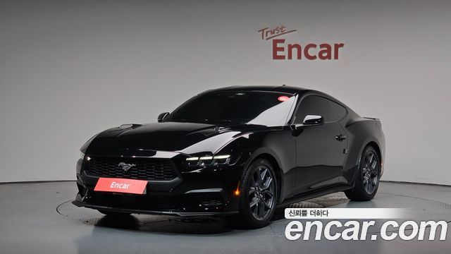 Ford Mustang 2024 — photo 1