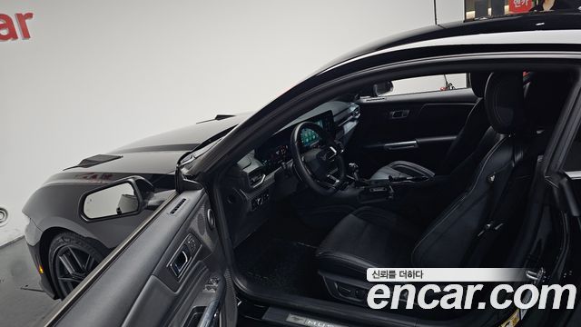 Ford Mustang 2024 — photo 13