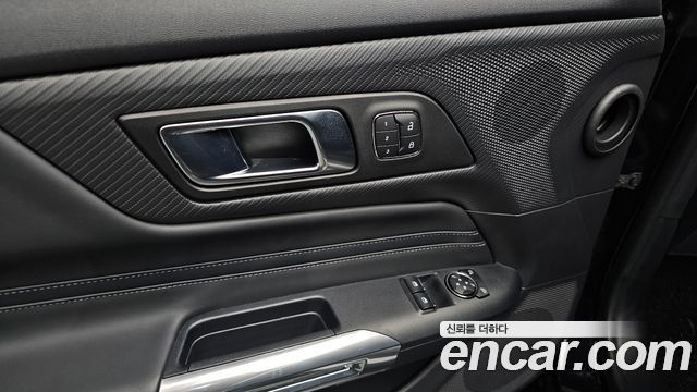 Ford Mustang 2024 — photo 27