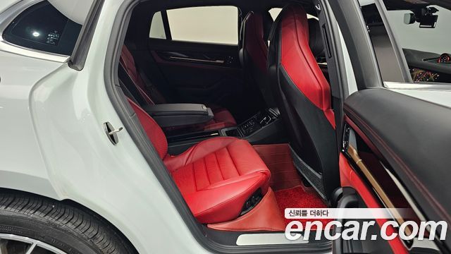Porsche Panamera 2024 — photo 17