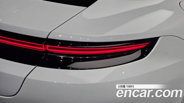 Porsche Panamera 2024 — photo 9