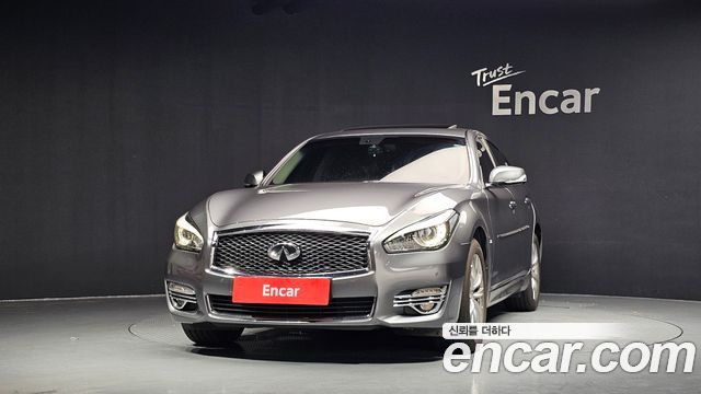 Infiniti Q70 2016 — photo 3