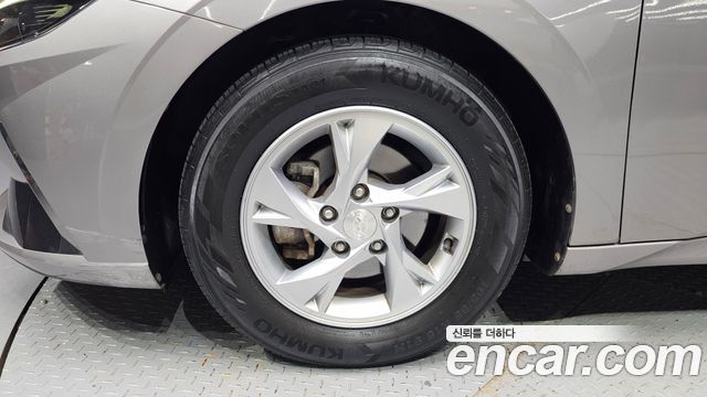 Hyundai AVANTE 2021 — photo 5