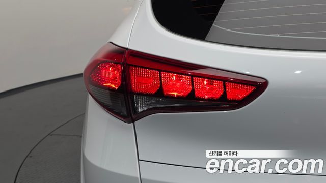 Hyundai Tucson 2018 — photo 9