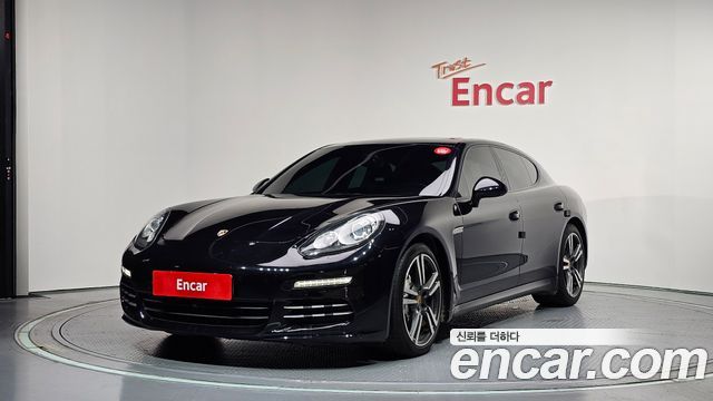Porsche Panamera 2015 — photo 1