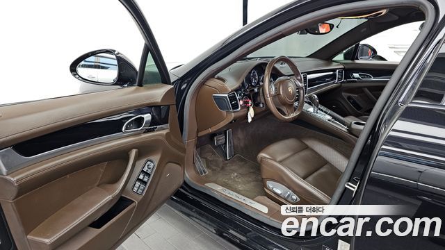 Porsche Panamera 2015 — photo 10
