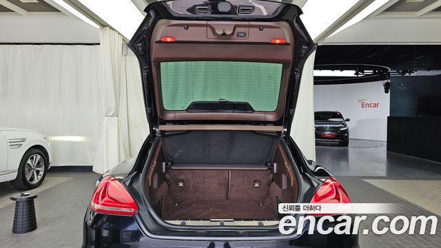 Porsche Panamera 2015 — photo 20