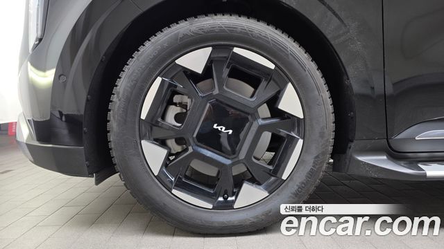 Kia Canival 2024 — photo 5