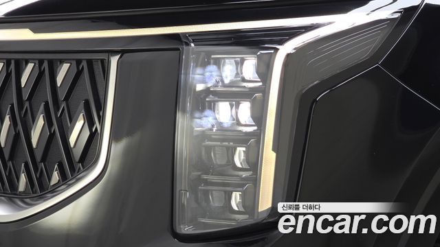 Kia Canival 2024 — photo 8