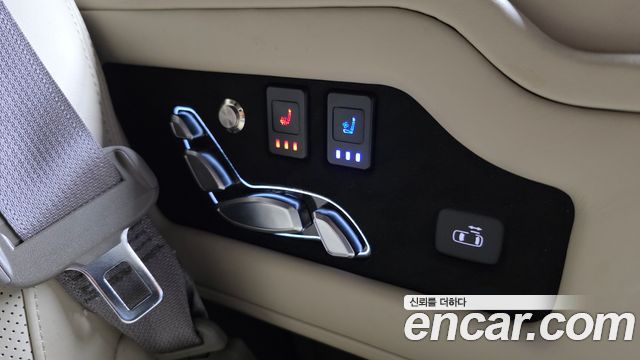 Kia Canival 2024 — photo 30