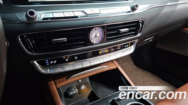 Kia K9 2021 — photo 17