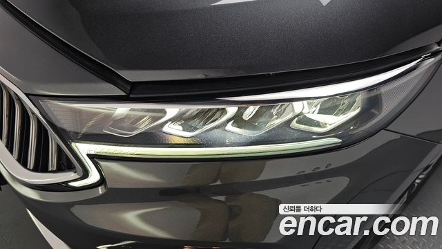 Kia K7 2021 — photo 8