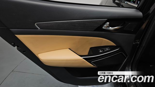 Kia K7 2021 — photo 15