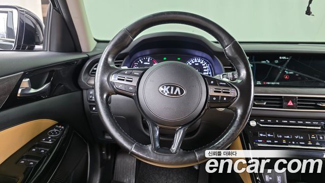 Kia K7 2020 — photo 12