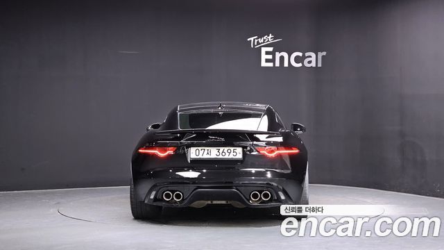 Jaguar F-TYPE 2019 — photo 4