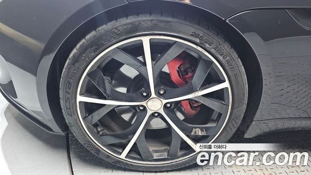 Jaguar F-TYPE 2019 — photo 5