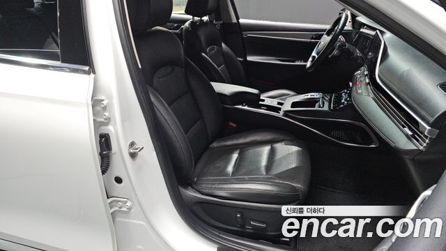 Hyundai Grandeur 2023 — photo 18