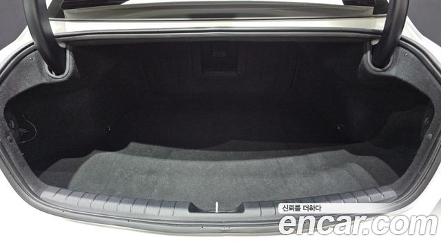 Hyundai Grandeur 2023 — photo 26