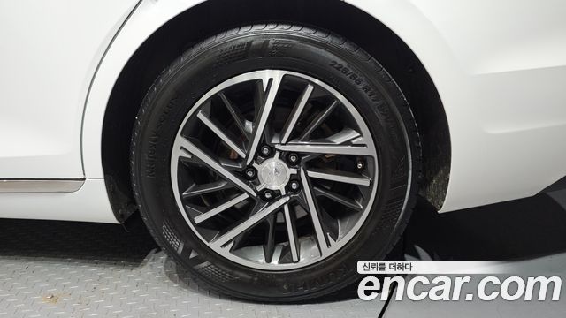Hyundai Grandeur 2023 — photo 7