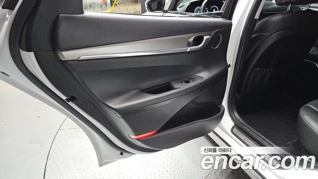 Hyundai Grandeur 2023 — photo 15
