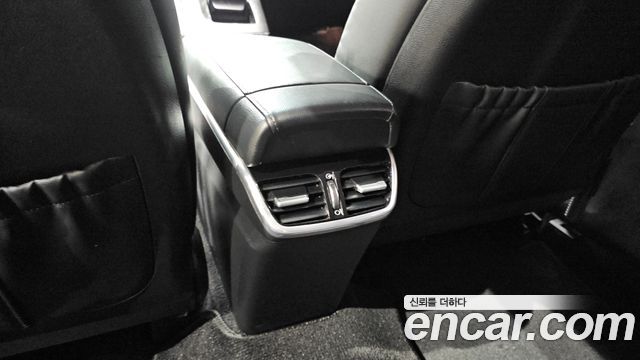 Hyundai Grandeur 2023 — photo 31