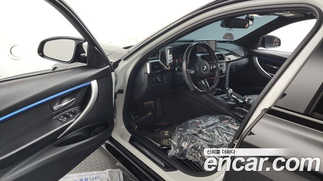BMW 3-Series 2016 — photo 10