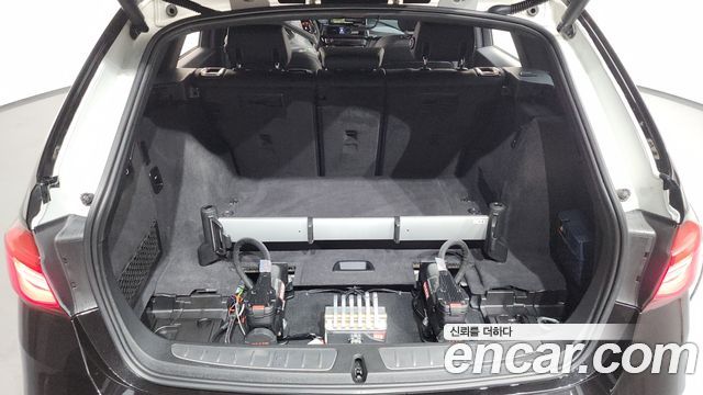 BMW 3-Series 2016 — photo 18