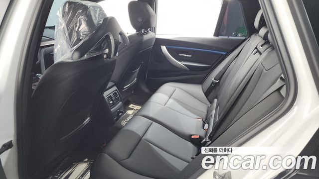 BMW 3-Series 2016 — photo 19